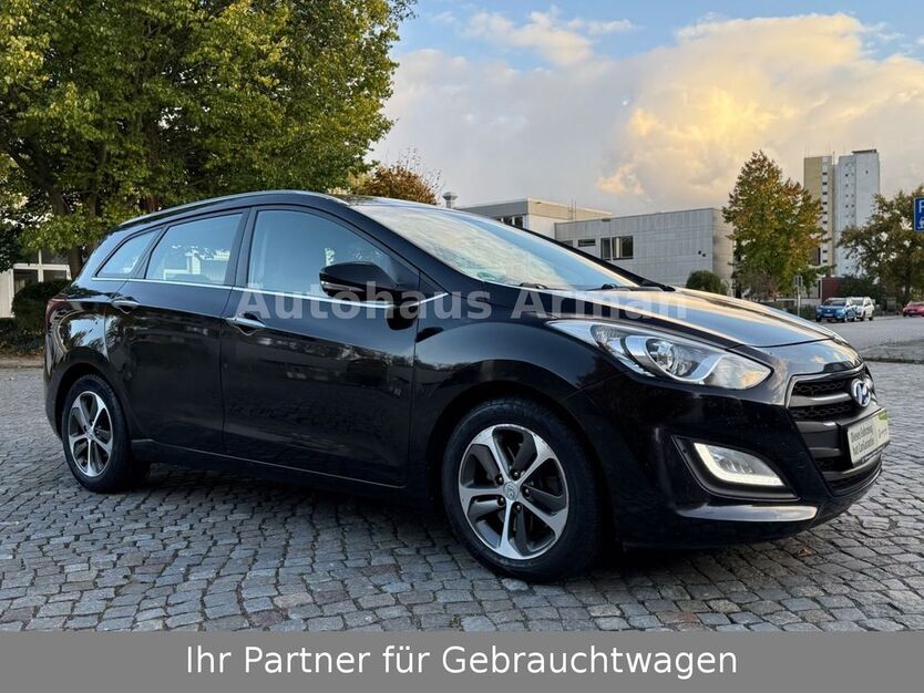 Hyundai i30 259.400 km 6.490 € Bremen 28329