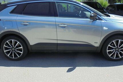 Opel Grandland (X) 26.900 km 22.990 &euro; Petting 83367