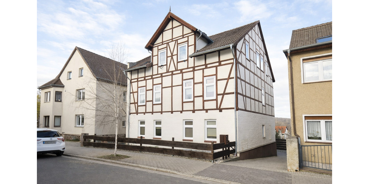 Dachgeschoßwohnung Thale - 5 Zimmer, 100 m&sup2;, 600&euro; | Angebot:25425979