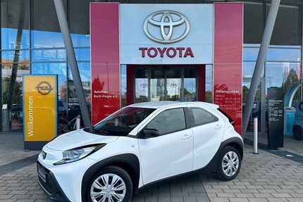 Toyota Aygo (X) 28.300 km 13.990 € Singen 78224