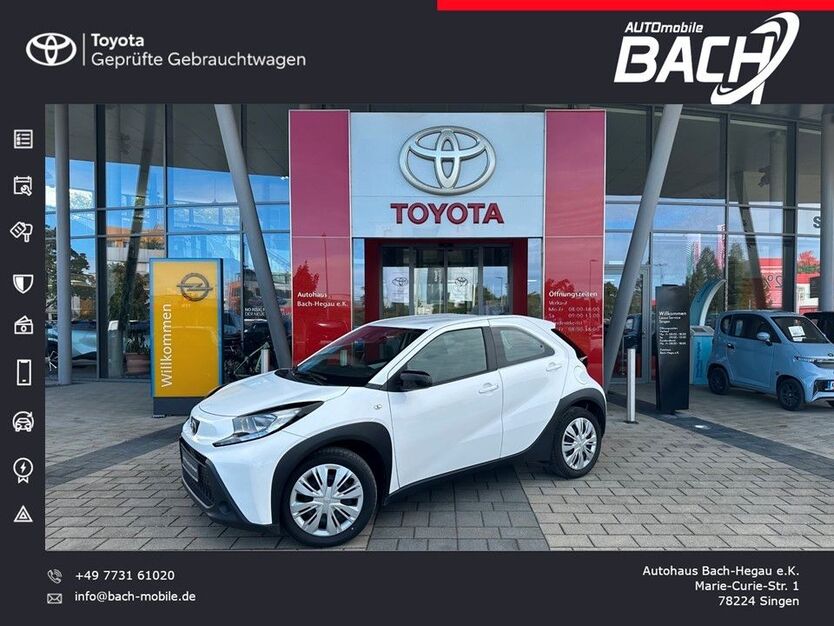 Toyota Aygo (X) 28.300 km 13.990 € Singen 78224