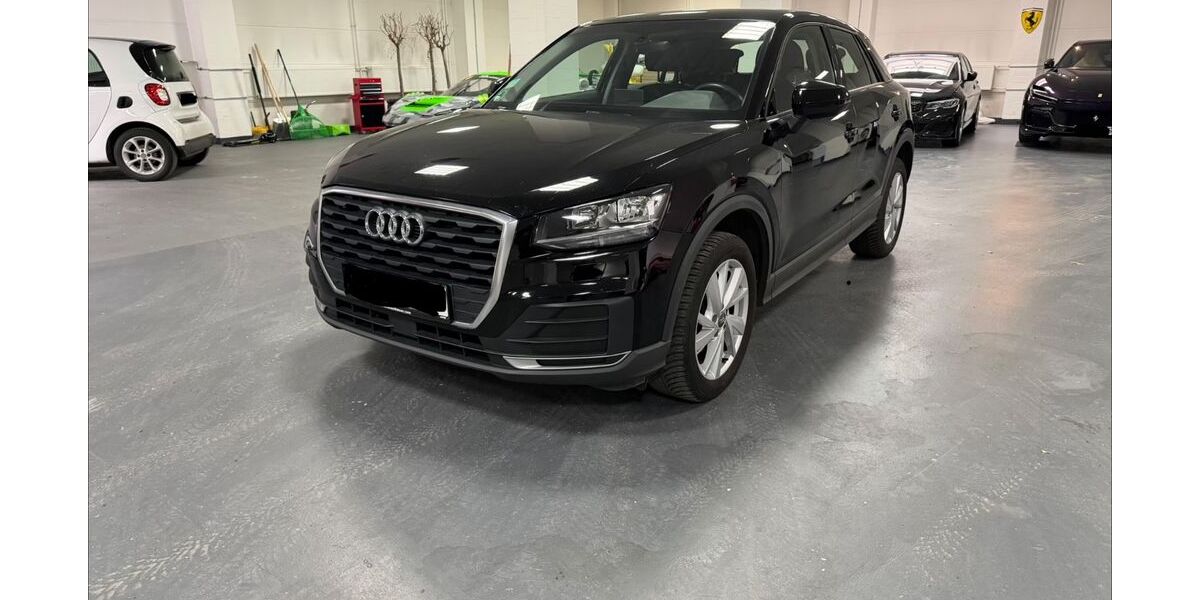 Audi Q2 40.000 km 22.990 &euro; Berlin 12107