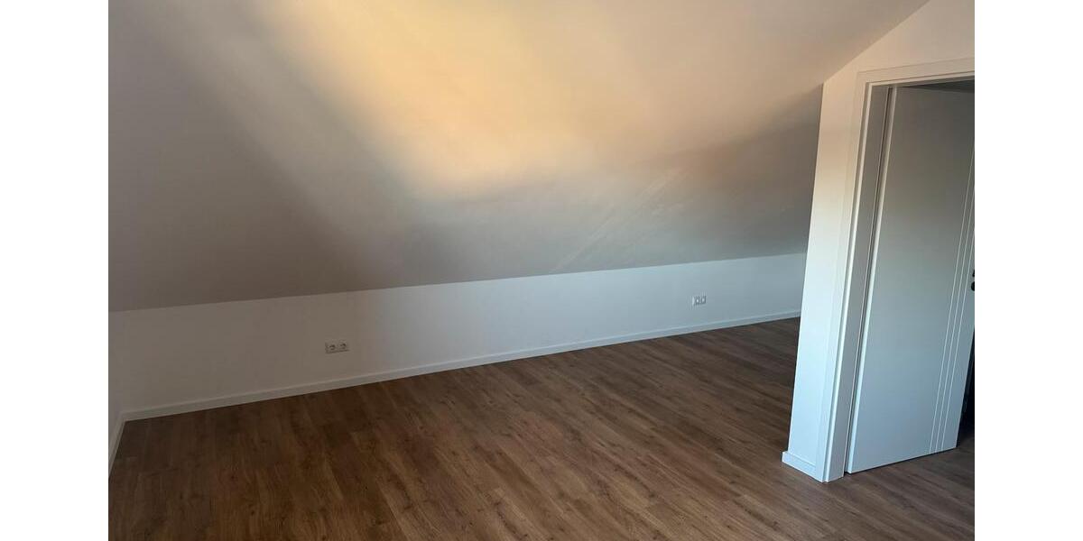 Doppelhaushälfte Tangstedt - 4 Zimmer, 108 m&sup2;, 1.950&euro; | Angebot:24786985