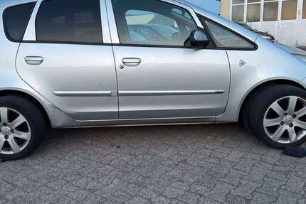 Mitsubishi Colt 336.914 km 1.499 € Bonn 53227