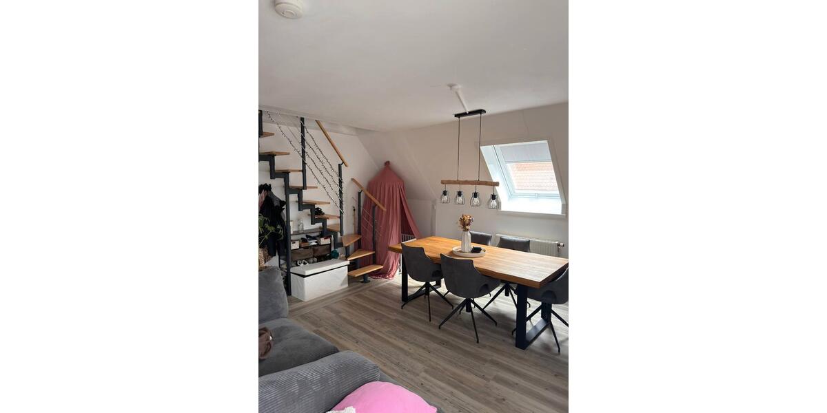 Dachgeschoßwohnung Hirschaid - 5 Zimmer, 160 m&sup2;, 460.000&euro; | Angebot:27271573