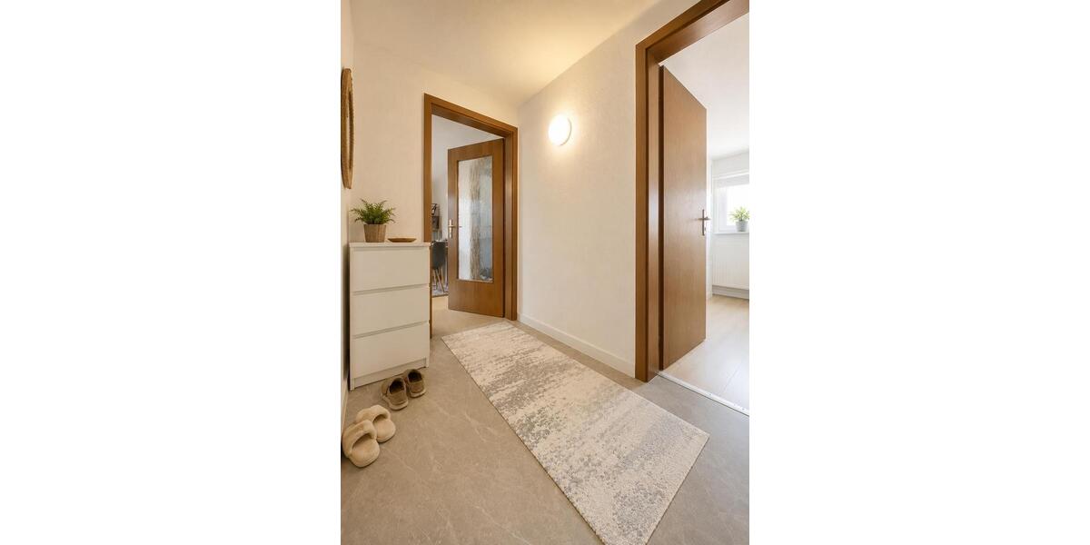 Dachgeschoßwohnung Bendorf - 3 Zimmer, 80 m&sup2;, 195.000&euro; | Angebot:27022556