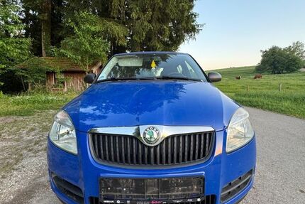 Skoda Fabia 102.000 km 3.300 &euro; Fridolfing 83413