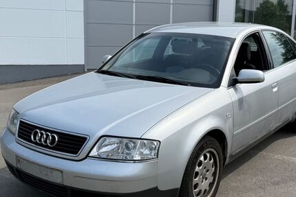 Audi A6 340.000 km 550 € Tröstau 95709