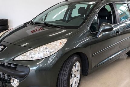 Peugeot 207 140.000 km 2.899 &euro; Roßdorf 64380