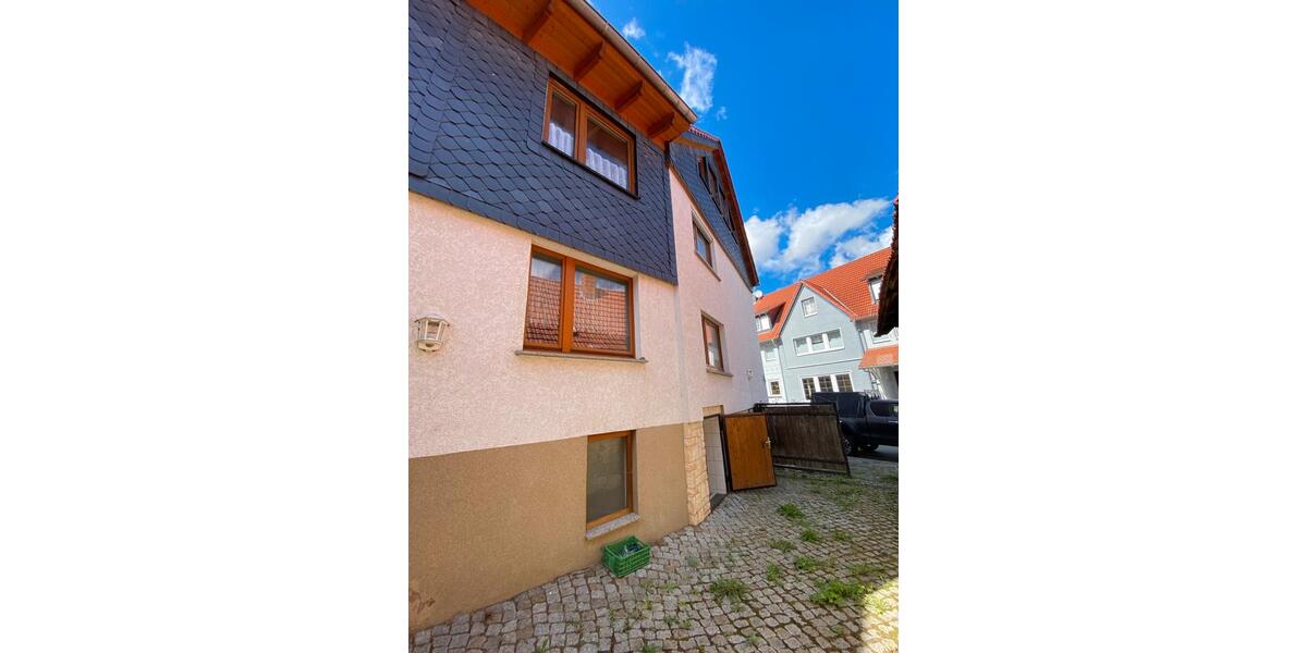 Mehrfamilienhaus, Wohnhaus Dingelstädt - 6 Zimmer, 240 m&sup2;, 240.000&euro; | Angebot:23767485