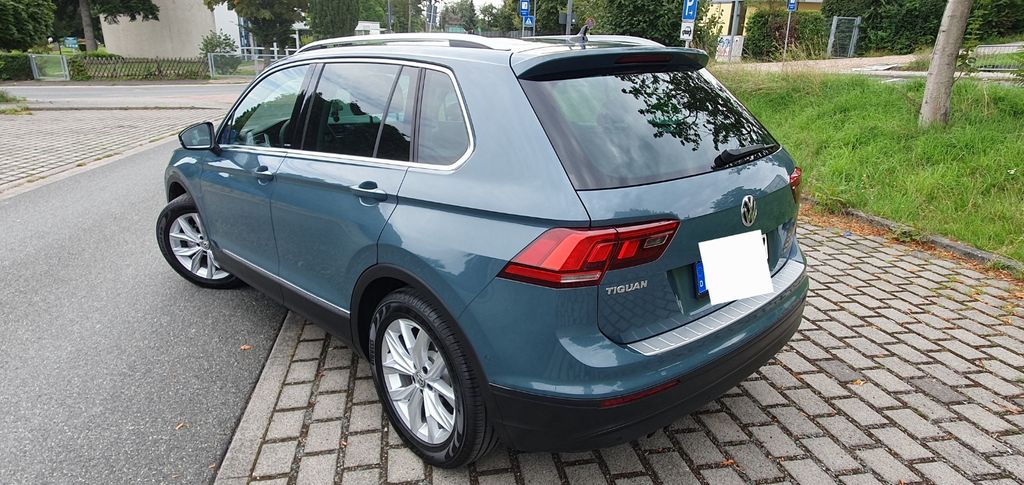 VW Tiguan 62.000 km 22.999 &euro; Gera 07551