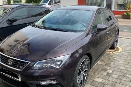 Seat Leon 61.500 km 16.950 &euro; Burgthann 90559