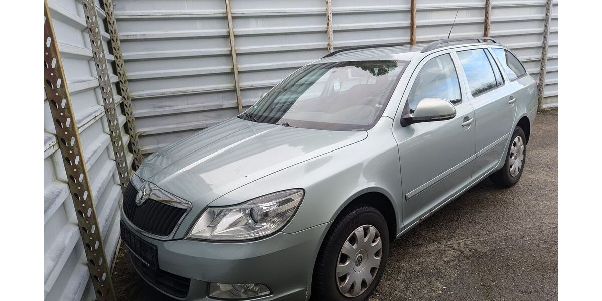 Skoda Octavia 427.116 km 690 &euro; Lübeck 23556