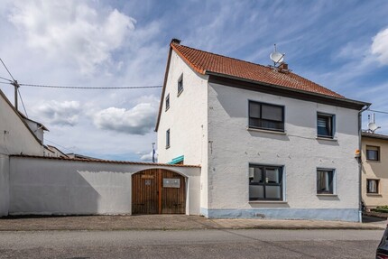 Hofheim: Sanierte Hofreite mit Gewerbefläche als Kapitalanlage im Herzen von Wallau - Haus Hofheim | Angebot:23779511