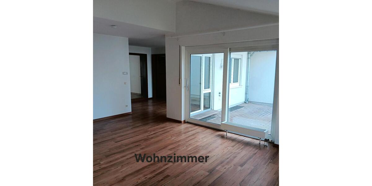 Erdgeschoßwohnung Bad Liebenwerda - 3 Zimmer, 90 m&sup2;, 630&euro; | Angebot:25513523