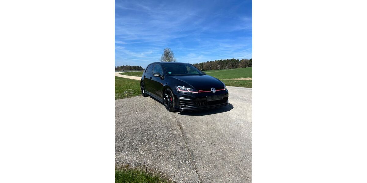 VW Golf 95.000 km 24.990 &euro; Freystadt 92342