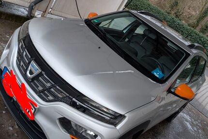 Dacia Spring 19.000 km 9.100 &euro; Dinklage 49413