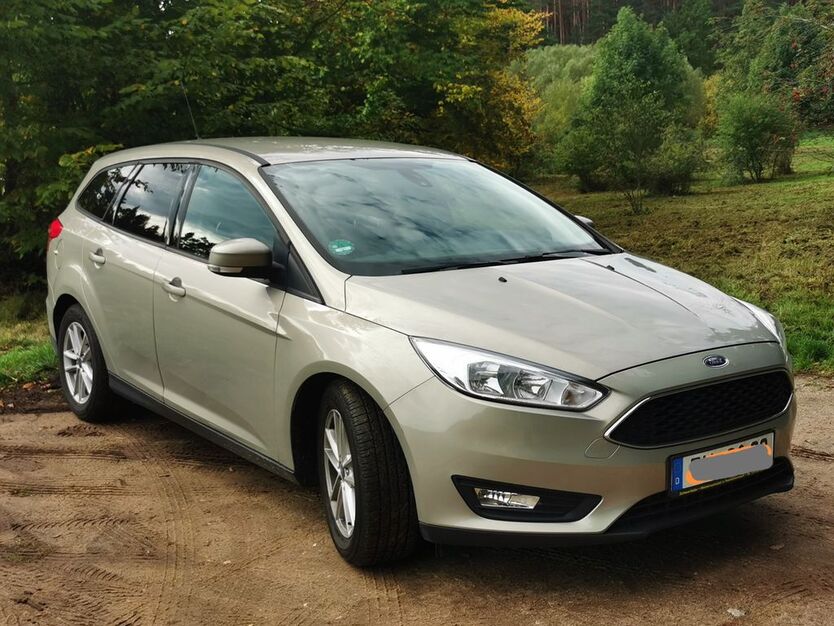 Ford Focus 190.000 km 5.400 € Abenberg 91183