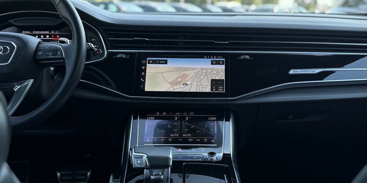 Audi RSQ8 4.0 TFSI quattro 360°/PANO/MEMORY/1.HAND 43.321 km 99.900 &euro; Villingen-Schwenningen 78054