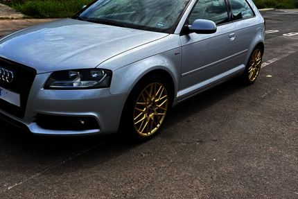 Audi A3 125.000 km 9.899 &euro; Kröv 54536
