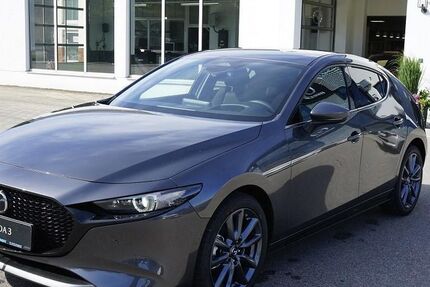 Mazda 3 9.400 km 24.950 € Cham 93413