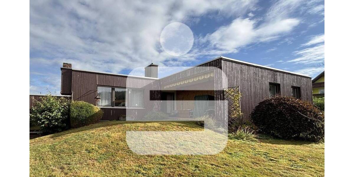 Einfamilienhaus Oberviechtach - 6 Zimmer, 150 m&sup2;, 349.000&euro; | Angebot:25192194