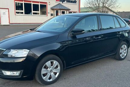 Skoda Rapid 116.000 km 10.280 &euro; Geisingen 78187