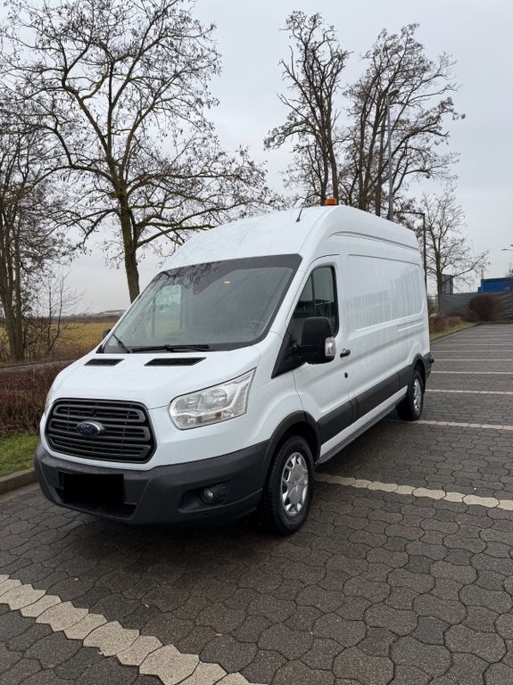 Ford Transit 136.000 km 18.900 € Bassum 27211