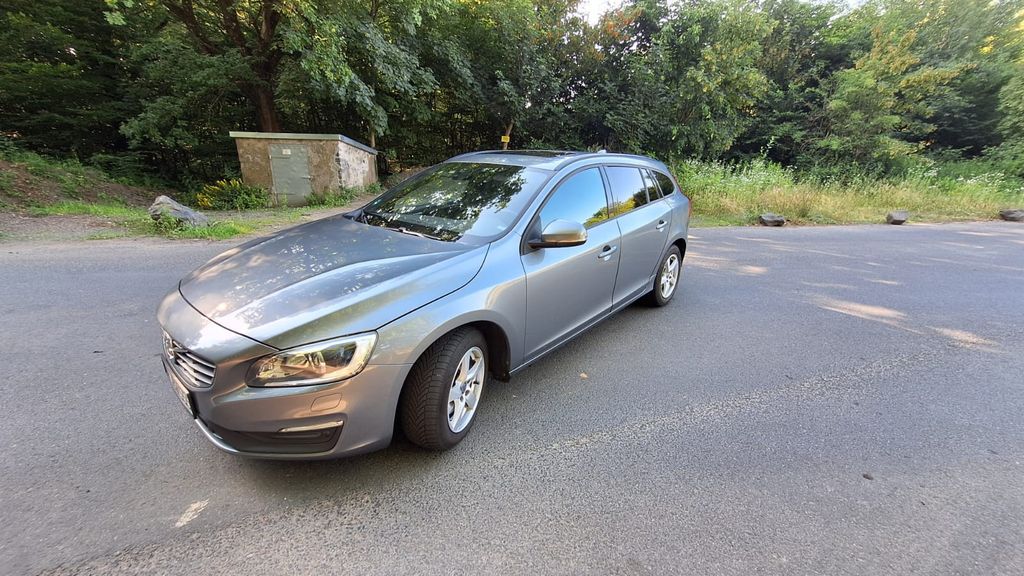 Volvo V60 187.900 km 10.500 &euro; Kasbach-Ohlenberg 53547