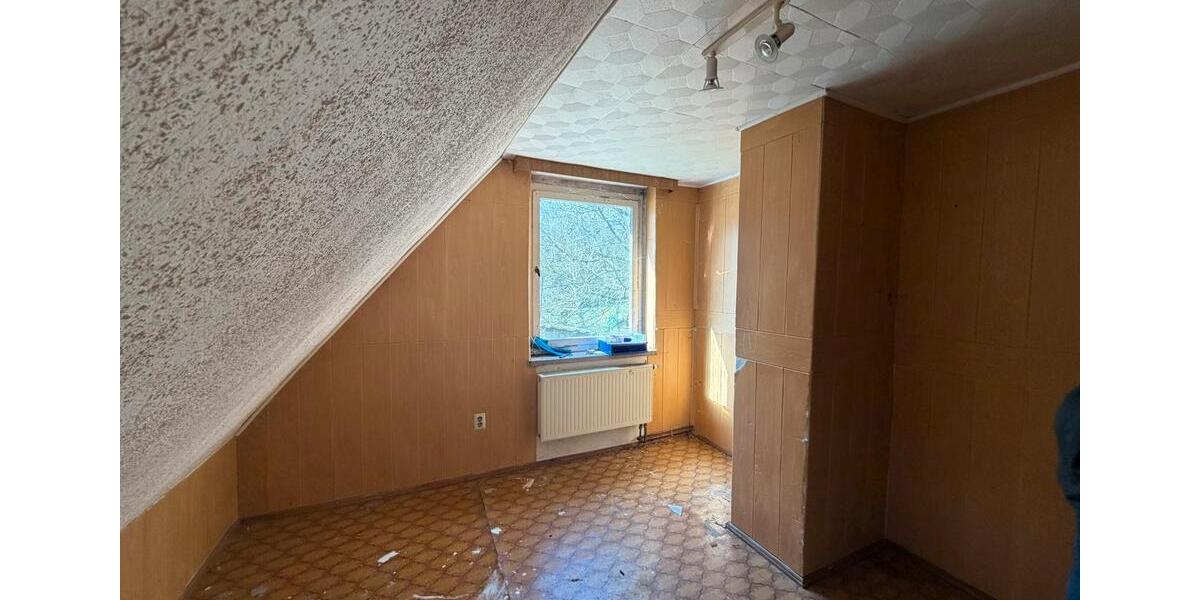 Einfamilienhaus Löbau - 6 Zimmer, 115 m&sup2;, 60.000&euro; | Angebot:26300231