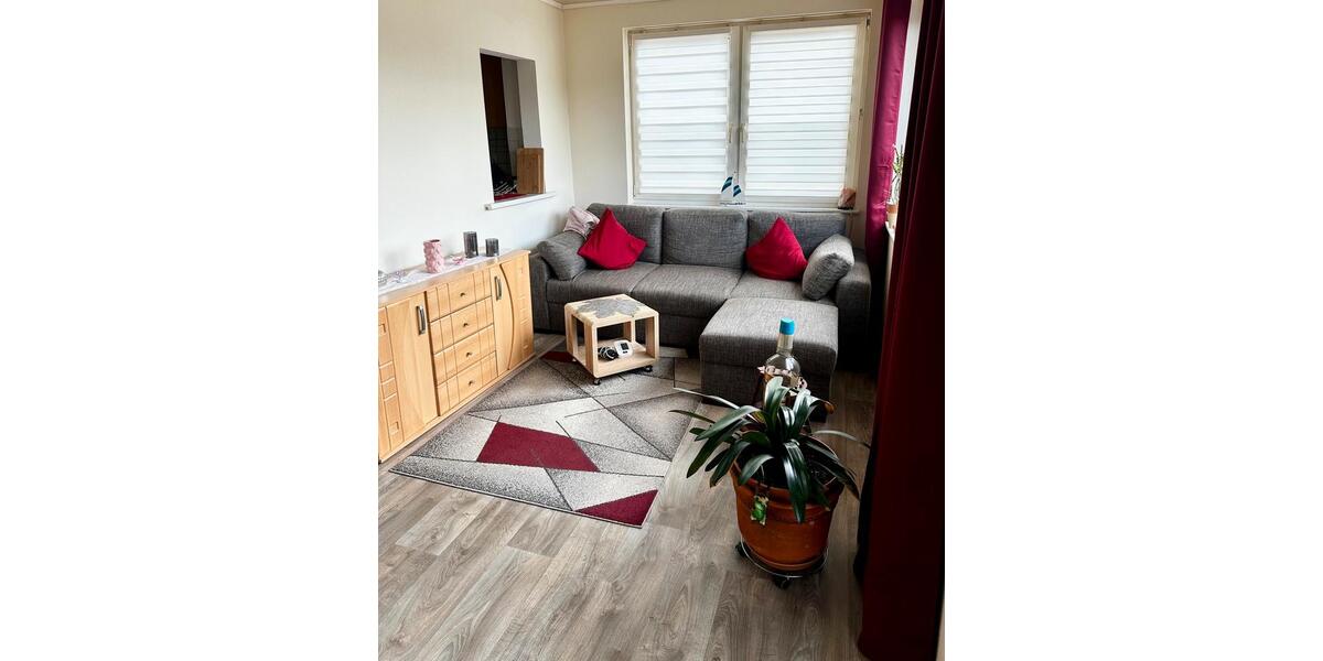 Erdgeschoßwohnung Völklingen - 3 Zimmer, 90 m&sup2;, 680&euro; | Angebot:26607049