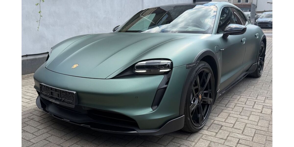 Porsche Taycan 124.000 km 49.900 &euro; Übach Palenberg 52531