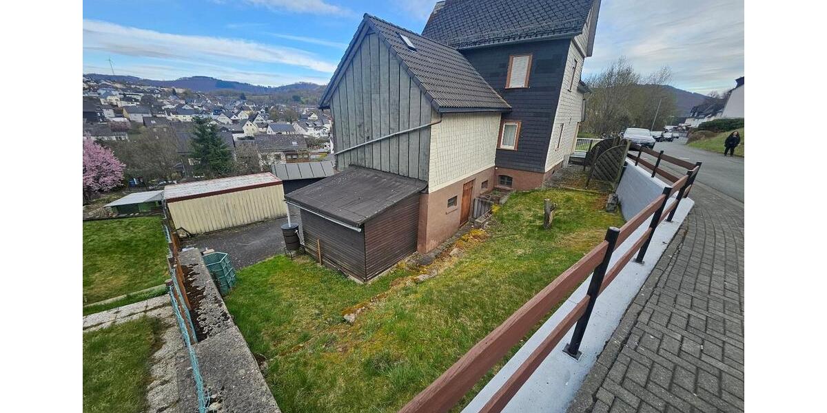 Einfamilienhaus Eschenburg - 6 Zimmer, 110 m&sup2;, 850&euro; | Angebot:26406902