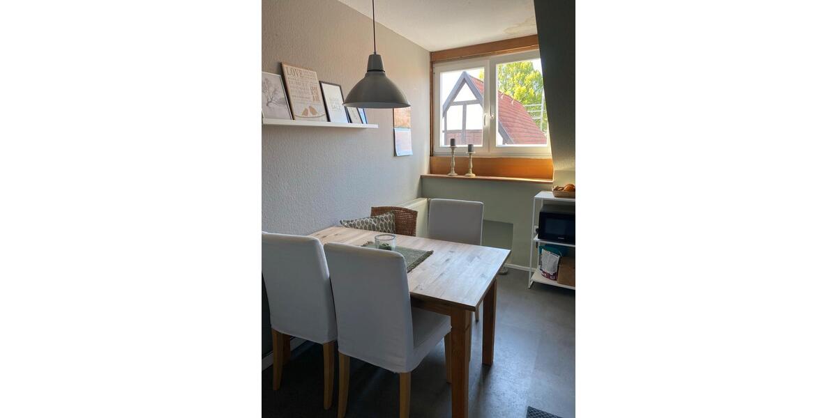 Dachgeschoßwohnung Lemgo - 4 Zimmer, 85 m&sup2;, 670&euro; | Angebot:26374142