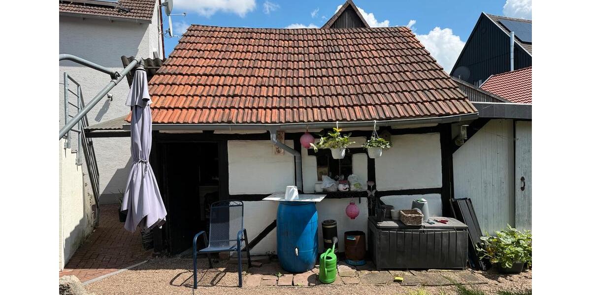 Einfamilienhaus Brakel - 6 Zimmer, 160 m&sup2;, 219.000&euro; | Angebot:27048324