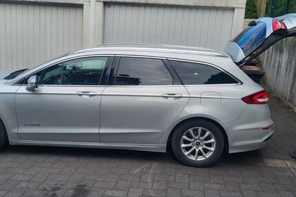 Ford Mondeo 93.000 km 15.000 € Brühl 50321