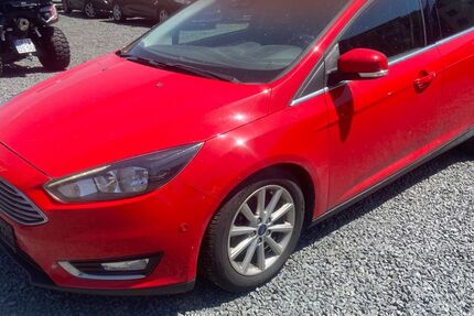 Ford Focus 185.000 km 6.250 &euro; Hanau 63452