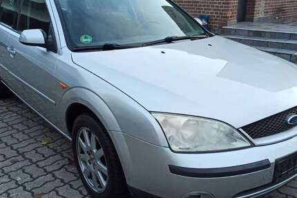 Ford Mondeo 198.800 km 1.199 &euro; Berlin 12099
