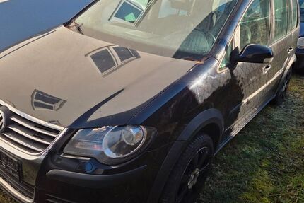 VW Touran 263.287 km 2.450 &euro; Rohrbach 85296