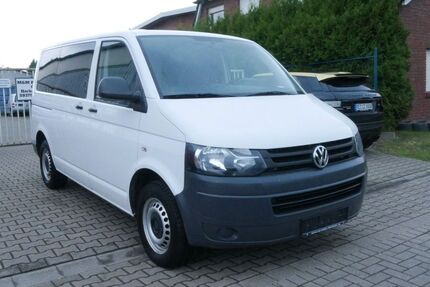 VW T5 Transporter 177.382 km 12.990 € Selm 59379