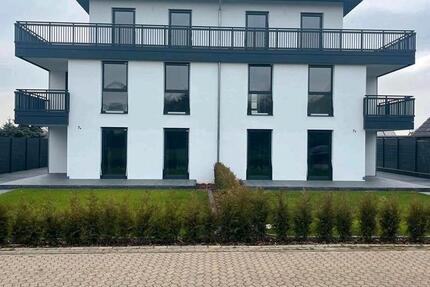 Haus Kirchlengern - 4 Zimmer, 206 m&sup2;, 2.150&euro; | Angebot:25129227