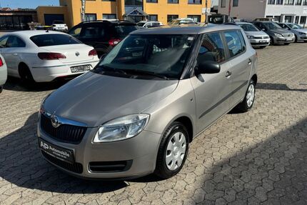 Skoda Fabia 87.500 km 2.500 &euro; Isernhagen 30916