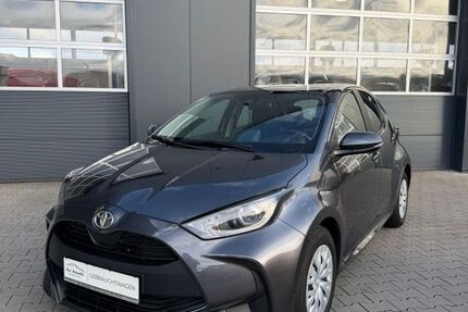 Toyota Yaris 18.900 km 15.890 &euro; Gensingen 55457