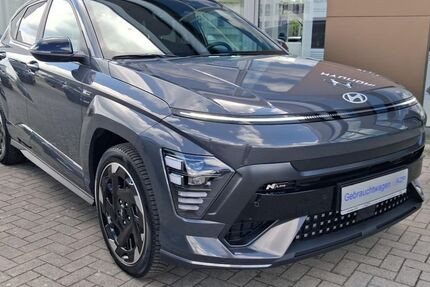 Hyundai KONA Elektro 5.839 km 35.480 &euro; Lübeck 23562