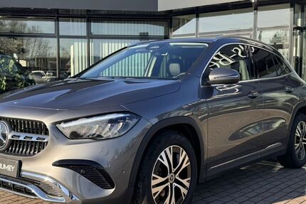 Mercedes-Benz GLA 180 12.980 km 36.880 &euro; Magdeburg 39120