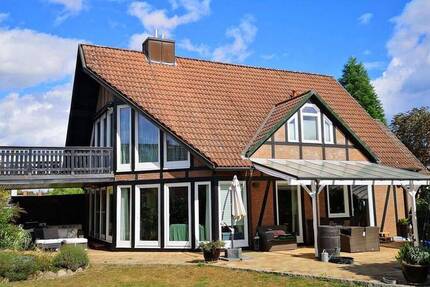 Modernes Fachwerkhaus in HH-Curslack, provisionsfrei