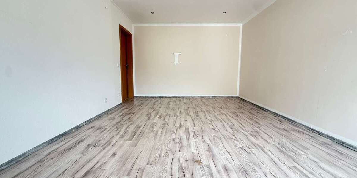 Großzügige 4-Zimmer-Wohnung mit großer Terrasse in Bexbach - Terrassenwohnung Bexbach | Angebot:27108964