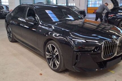 BMW 740 14.381 km 95.980 &euro; Lüneburg 21339