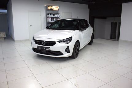 Opel Corsa 32.408 km 17.900 &euro; Engen 78234
