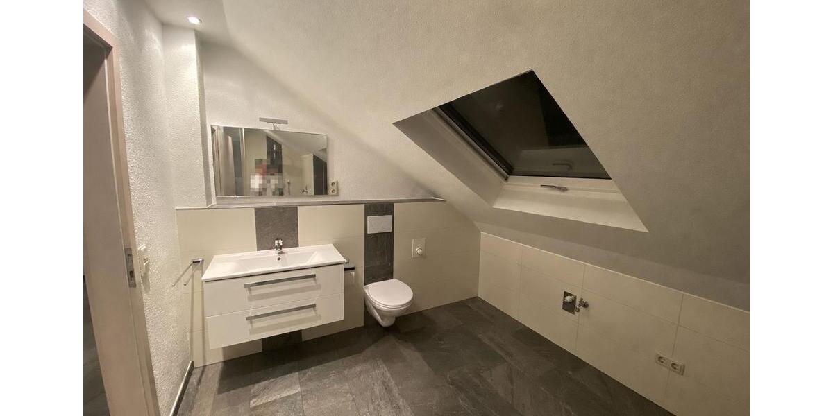 Dachgeschoßwohnung Rittersdorf - 3 Zimmer, 120 m&sup2;, 1.000&euro; | Angebot:26495950